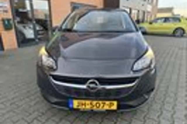 Opel Corsa (2016) thumbnail 2