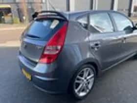 Hyundai i30 thumbnail 5