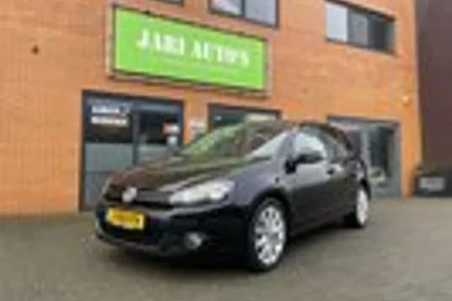 Volkswagen Golf (2009) thumbnail 1