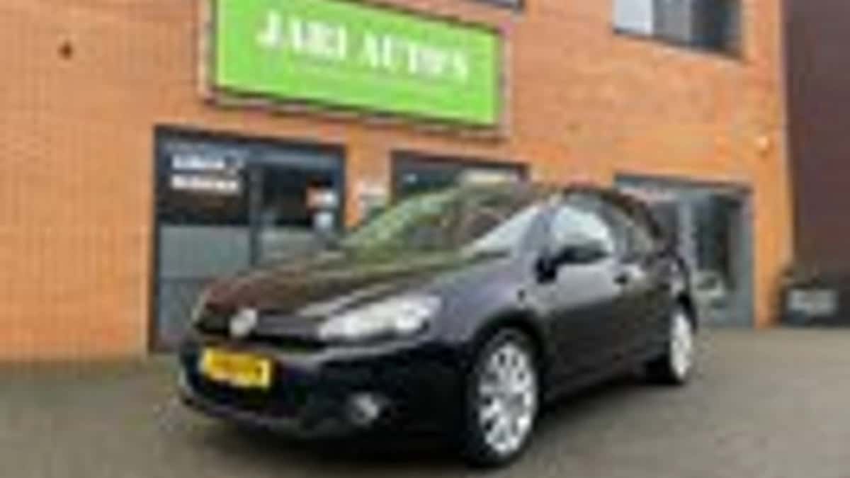 Volkswagen Golf — foto 1
