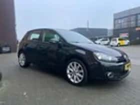 Volkswagen Golf thumbnail 2