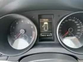 Volkswagen Golf thumbnail 18