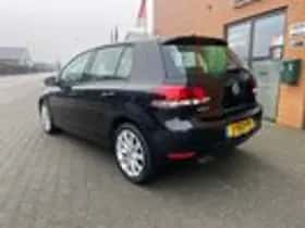 Volkswagen Golf (2009) thumbnail 5