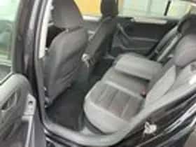 Volkswagen Golf (2009) thumbnail 10