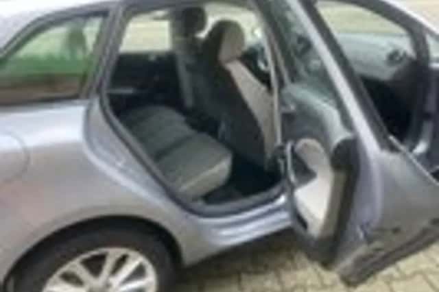SEAT Ibiza (2015) thumbnail 12