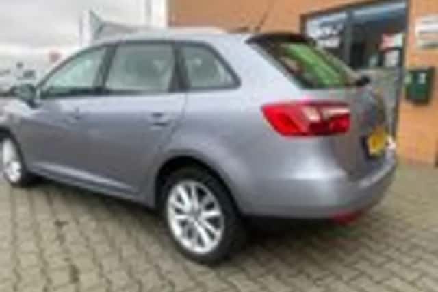 SEAT Ibiza (2015) thumbnail 6