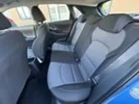 Hyundai i30 thumbnail 12