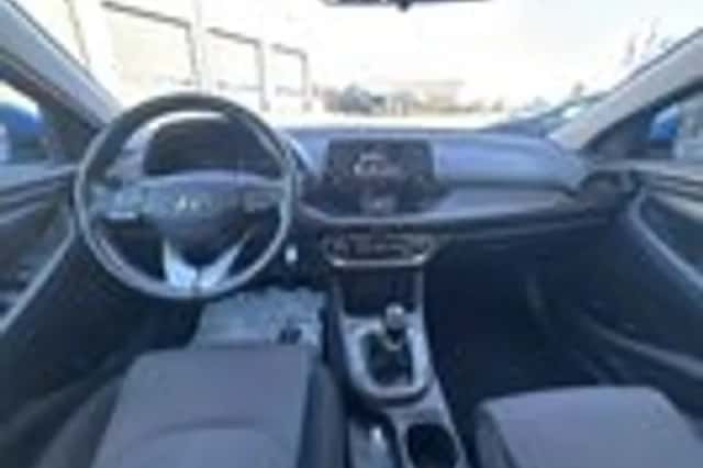 Hyundai i30 (2018) thumbnail 13