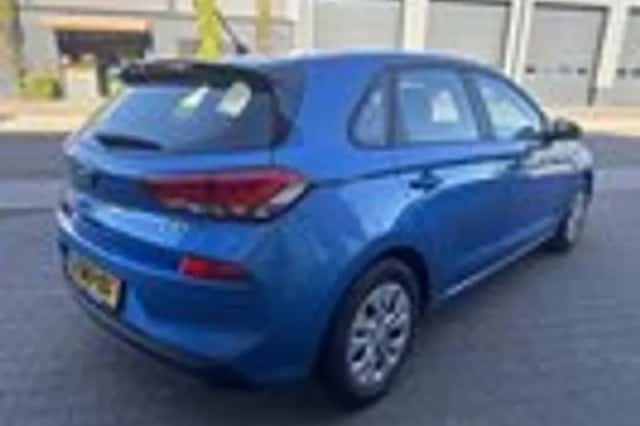 Hyundai i30 (2018) thumbnail 4