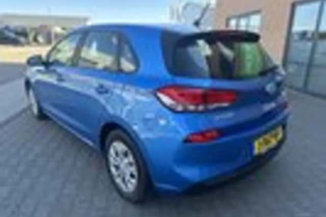 Hyundai i30 (2018) thumbnail 6