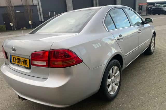 Kia Magentis (2007) thumbnail 4