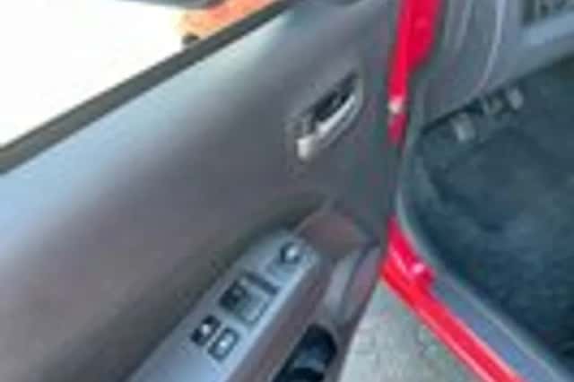 Suzuki Splash (2010) thumbnail 12