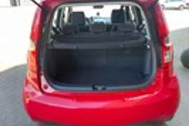 Suzuki Splash (2010) thumbnail 14