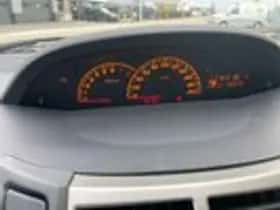 Toyota Yaris thumbnail 14