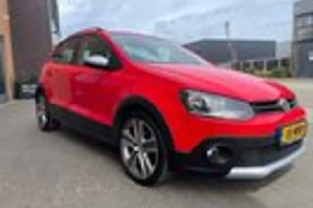 Volkswagen Polo (2010) thumbnail 2