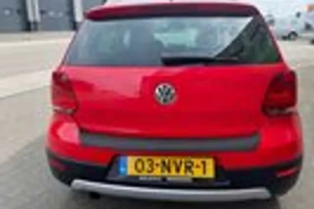 Volkswagen Polo (2010) thumbnail 4
