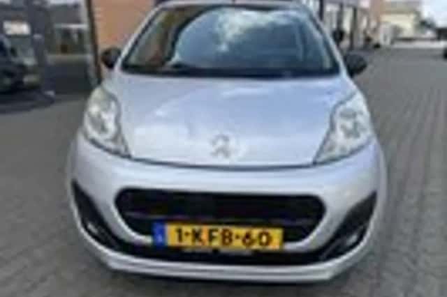 Peugeot 107 (2013) thumbnail 2