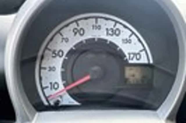 Peugeot 107 (2013) thumbnail 15