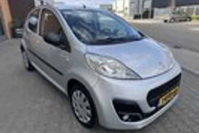 Peugeot 107 (2013) thumbnail 3