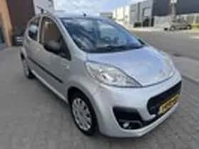 Peugeot 107 thumbnail 3
