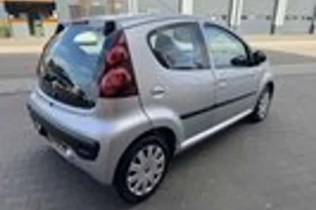 Peugeot 107 (2013) thumbnail 4