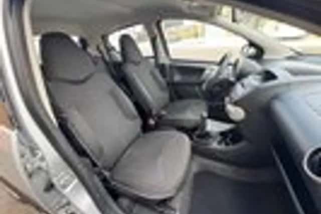 Peugeot 107 (2013) thumbnail 10