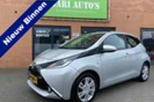 Toyota Aygo (2015) thumbnail 1