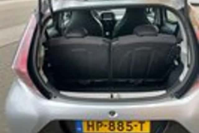 Toyota Aygo (2015) thumbnail 11