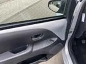 Toyota Aygo thumbnail 18