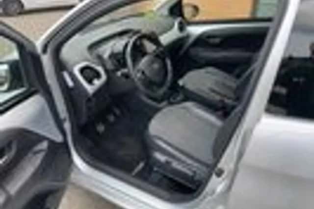 Toyota Aygo (2015) thumbnail 7