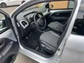 Toyota Aygo thumbnail 7