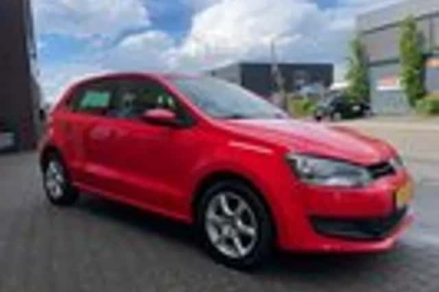 Volkswagen Polo (2010) thumbnail 2