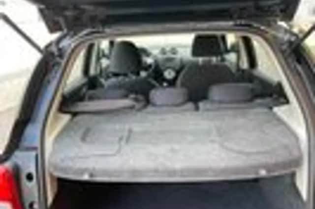 Nissan Micra (2011) thumbnail 16