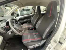 Peugeot 108 (2014) thumbnail 11