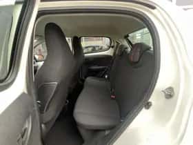 Peugeot 108 (2014) thumbnail 12