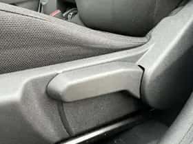 Peugeot 108 (2014) thumbnail 35