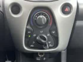Peugeot 108 (2014) thumbnail 63