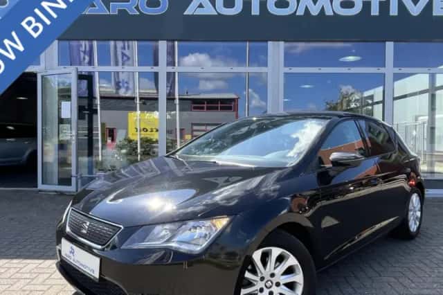 SEAT Leon (2016) thumbnail 1