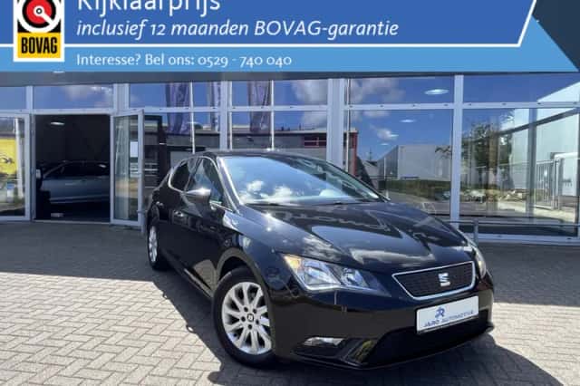 SEAT Leon (2016) thumbnail 3