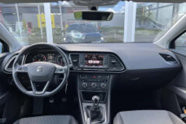 SEAT Leon (2016) thumbnail 5