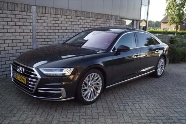 Audi A8 (2019) thumbnail 2
