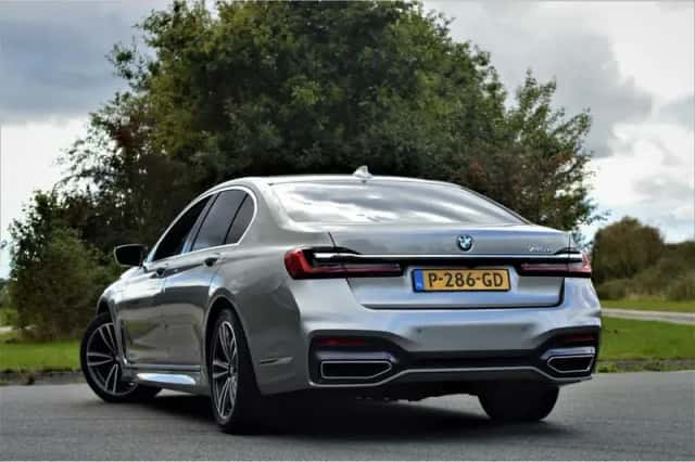 BMW 7-Serie (2020) thumbnail 6