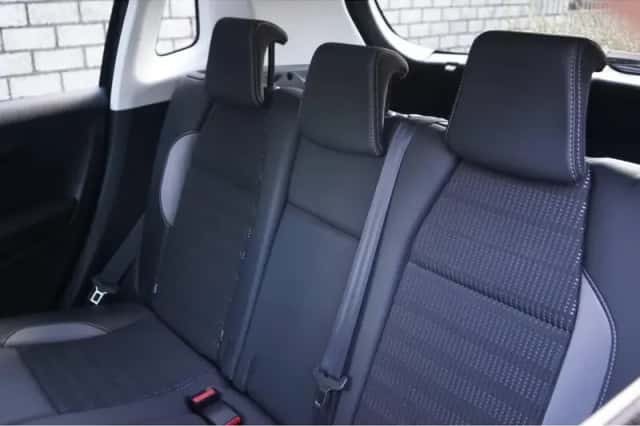 Peugeot 2008 (2019) thumbnail 6
