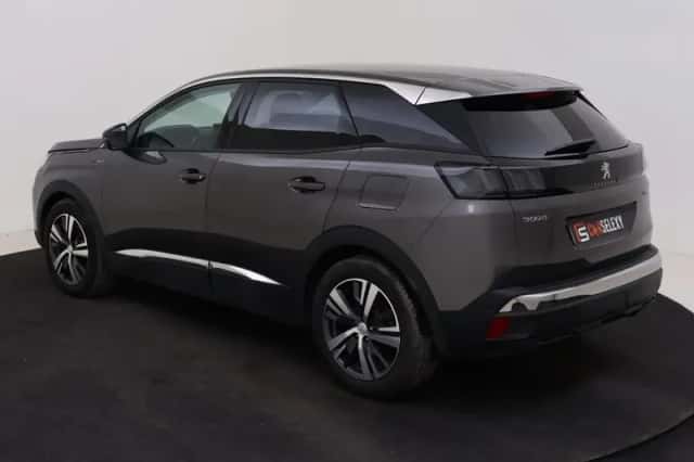 Peugeot 3008 (2022) thumbnail 4