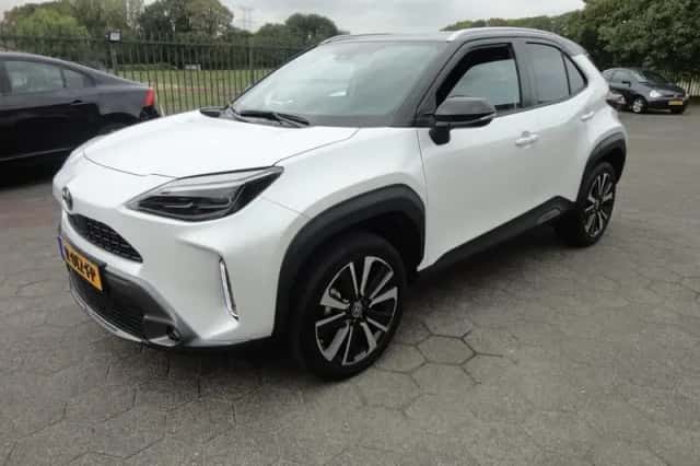 Toyota Yaris Cross (2022) thumbnail 1