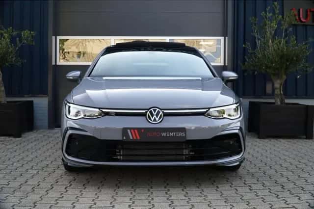 Volkswagen Golf (2020) thumbnail 4