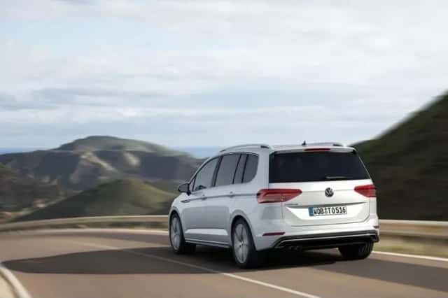 Volkswagen Touran (2022) thumbnail 5