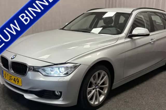 BMW 3-Serie (2014) thumbnail 1