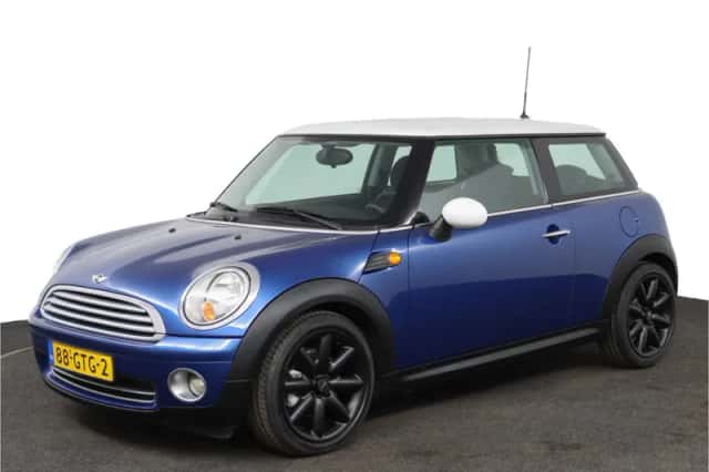 MINI Cooper (2008) thumbnail 2