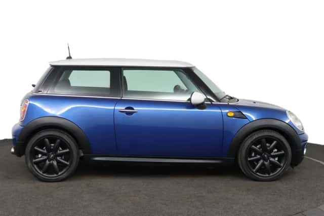 MINI Cooper (2008) thumbnail 5